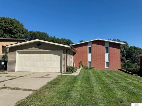 4210 Van Dorn St, Lincoln, NE, 68506-2552 | Card Image