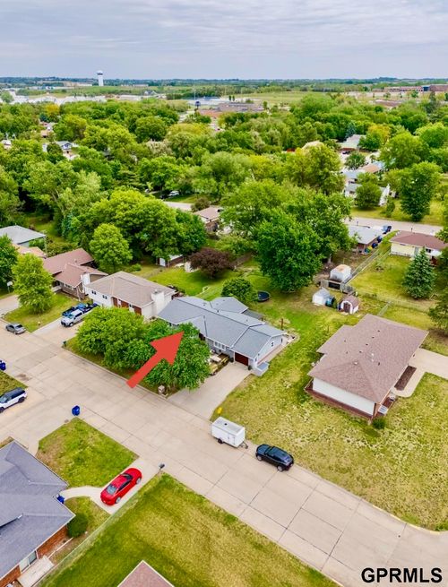 1510 Cherrywood Dr, Crete, NE, 68333-1821 | Card Image