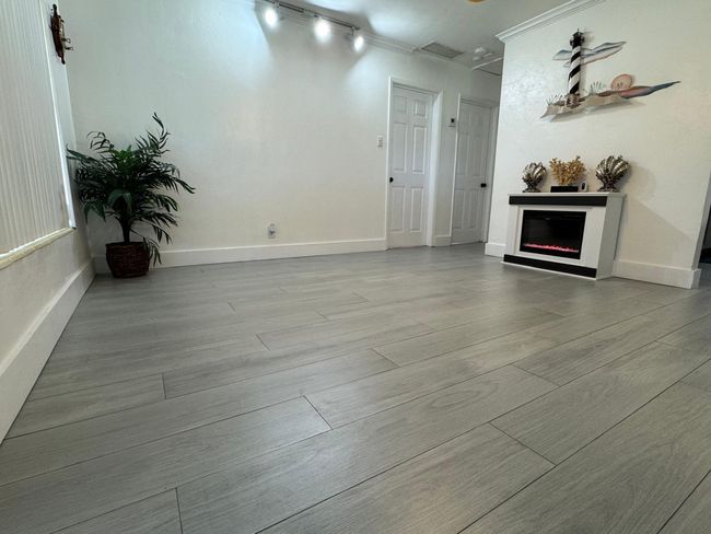230 Nw 52 Nd Ct, House other with 2 bedrooms, 1 bathrooms and null parking in Fort Lauderdale FL | Image 7