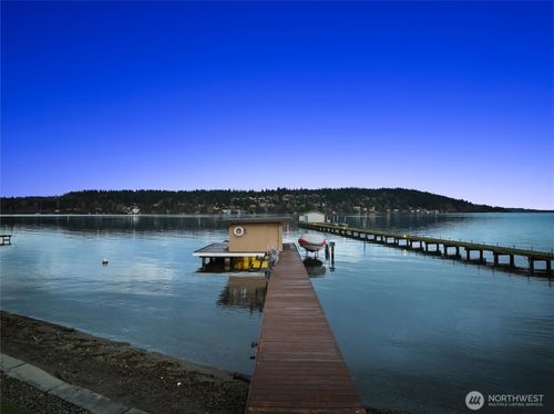 4728 Ne 172nd St, Lake Forest Park, WA, 98155-5644 | Card Image