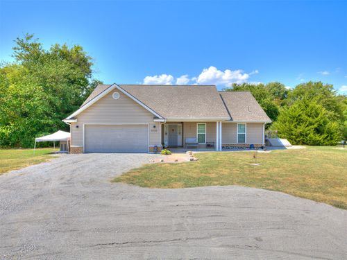 8300 S Lynn Lane Rd, Broken Arrow, OK, 74012-5814 | Card Image