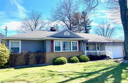 2305 S Schenley Avenue, Youngstown, OH, 44511 | Card Image