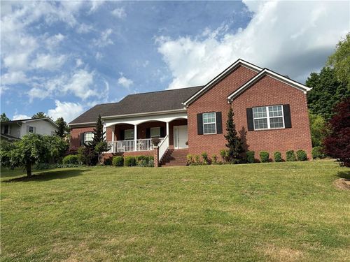 805 Thomas Ave, Chickamauga, GA, 30707-1277 | Card Image