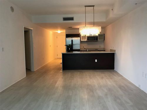 apt-2109-1900 N Bayshore Dr, Miami, FL, 33132-3011 | Card Image