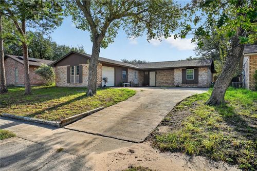 2524 Live Oak St, Ingleside, TX, 78362-6105 | Card Image