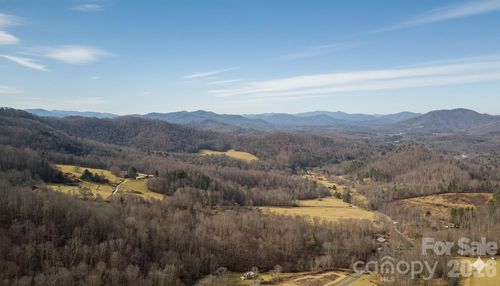 000 Wild Turkey Pen Road, Bakersville, NC, 28705 | Card Image