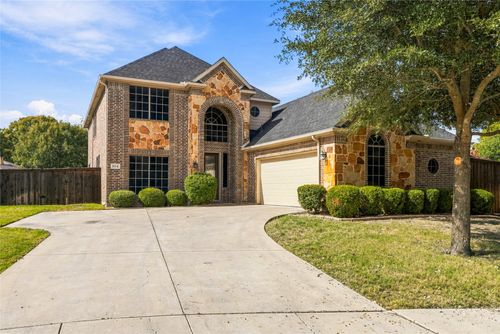 104 Aztec Ct, Waxahachie, TX, 75165-1577 | Card Image