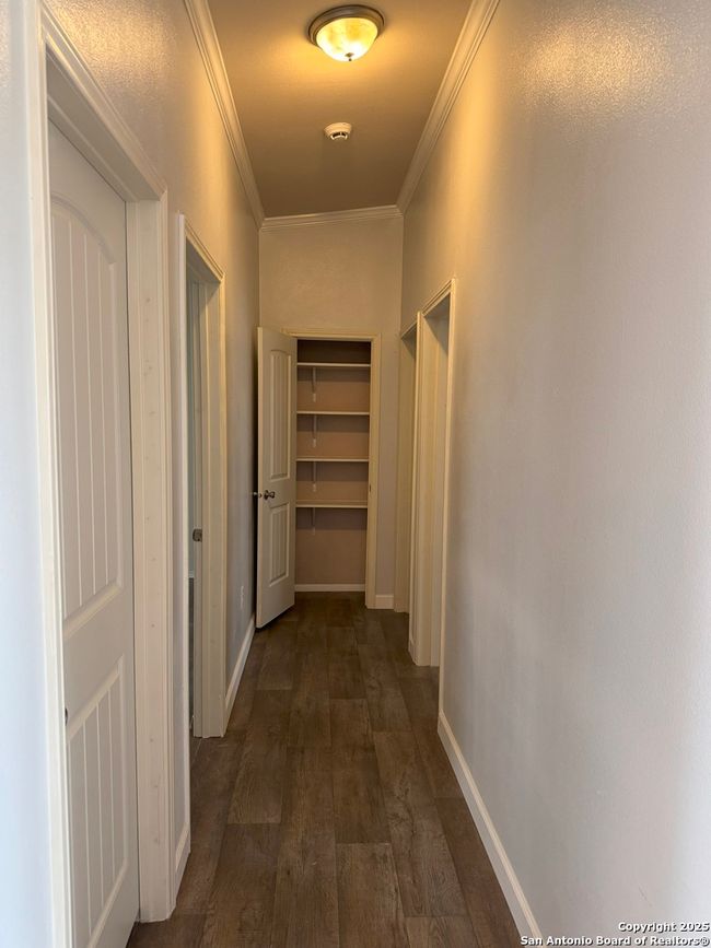 8600 S Loop 1604 E, House other with 4 bedrooms, 3 bathrooms and null parking in Elmendorf TX | Image 18