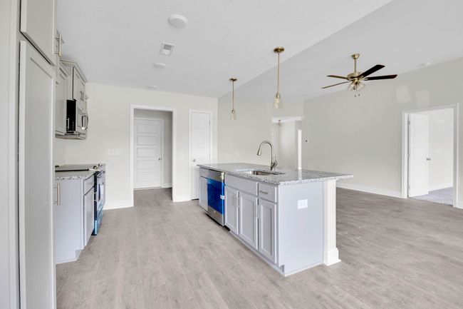 497 Herman Dr, House other with 3 bedrooms, 2 bathrooms and 2 parking in Clarksville TN | Image 11