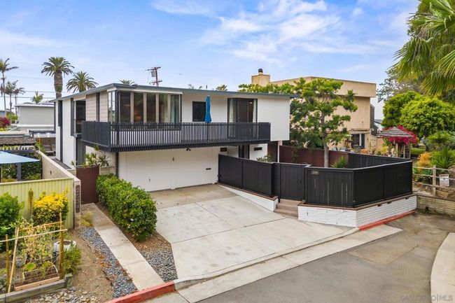 2036 Santa Fe Ave, Condo with 3 bedrooms, 2 bathrooms and 4 parking in Del Mar CA | Image 7