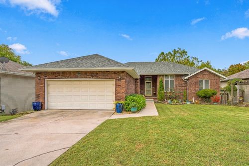 3327 S Lakeside Ave, Springfield, MO, 65804-4796 | Card Image