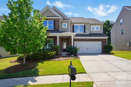 9301 Swimming Dr, Harrisburg, NC, 28075-6721 | Card Image