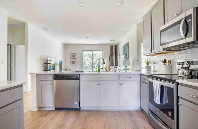 708 Newhall Ter, House other with 3 bedrooms, 2 bathrooms and null parking in SEBASTIAN FL | Image 27