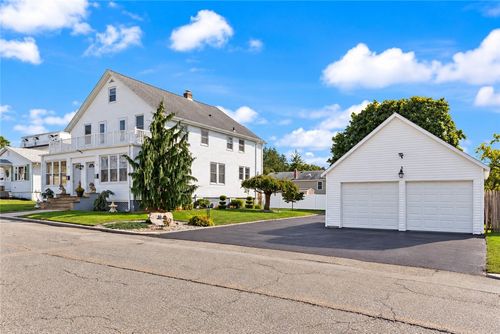 86 Martin Street, East Providence, RI, 02914 | Card Image