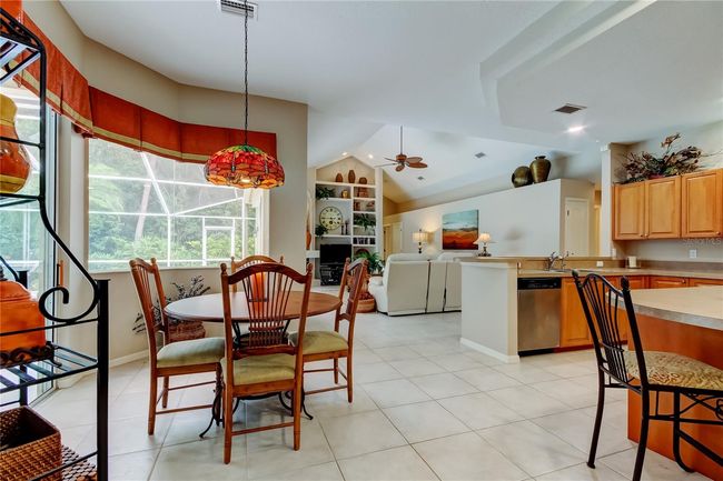 1827 Foxboro Ct, House other with 4 bedrooms, 3 bathrooms and null parking in OLDSMAR FL | Image 26