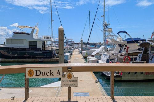 1081 Bald Eagle Dr, MARCO ISLAND, FL, 34145-2130 | Card Image