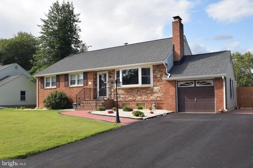 225 Schafer Blvd, NEW CASTLE, DE, 19720-4723 | Card Image