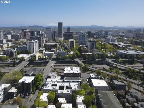 304-1535 Sw Clay St, Portland, OR, 97201-6018 | Card Image