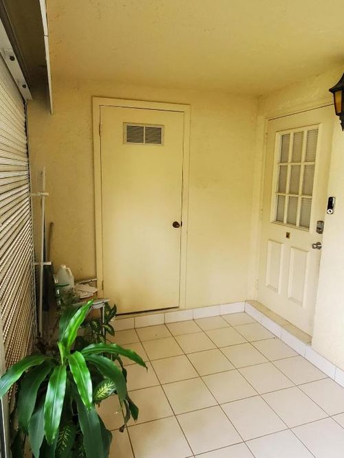 c-1-413 Pine Glen Ln, Greenacres, FL, 33463-8511 | Card Image