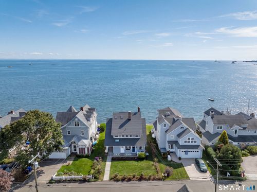 21 Island View Ave, Branford, CT, 06405-5629 | Card Image