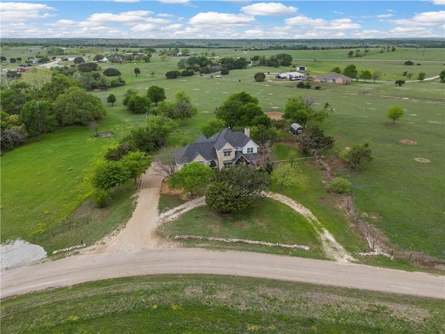 1074 Lifestyle Ln, House other with 4 bedrooms, 4 bathrooms and 2 parking in McGregor TX | Image 5