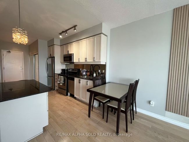 1126 - 2885 Bayview Ave, Condo with 1 bedrooms, 1 bathrooms and null parking in North York ON | Image 8