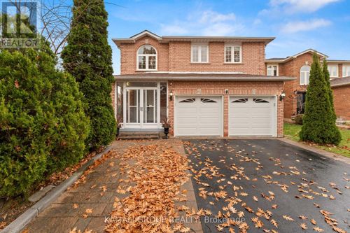 8 Pandora Crt, Richmond Hill, ON, L4S1J4 | Card Image