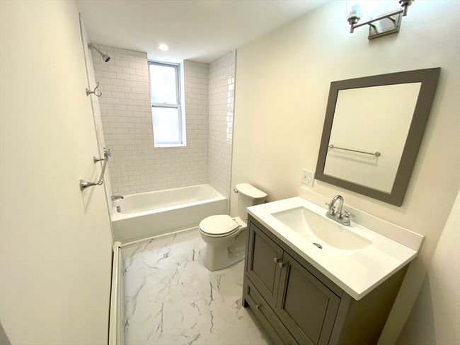 APT-3 - 866 Huntington Ave, House attached with 5 bedrooms, 2 bathrooms and null parking in Boston MA | Image 10
