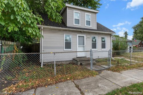 20805 S Chrysler Dr, Hazel Park, MI, 48030-2601 | Card Image