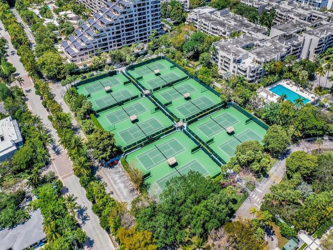 APT-305 - 201 Crandon Blvd, Condo with 1 bedrooms, 2 bathrooms and null parking in Key Biscayne FL | Image 27