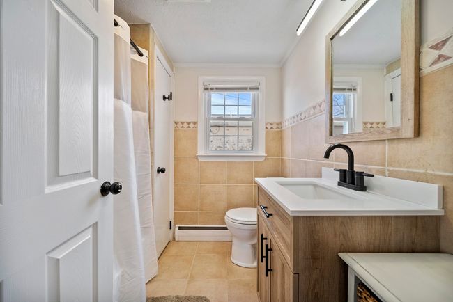 38 River St, House other with 3 bedrooms, 2 bathrooms and null parking in Seabrook NH | Image 17