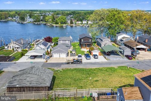 1600 Evergreen Dr, DUNDALK, MD, 21222-4811 | Card Image