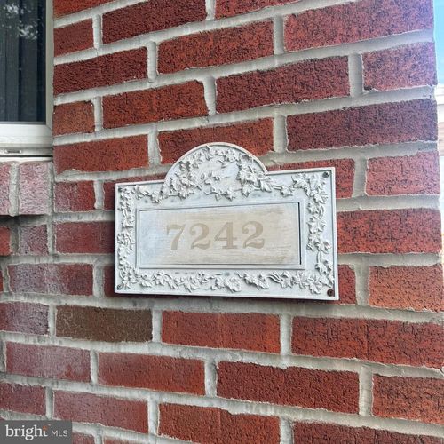 7242 Battersby St, Philadelphia, PA, 19149-1401 | Card Image