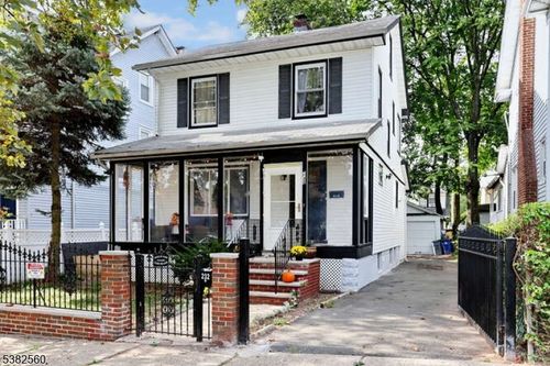 232 Goldsmith Ave, Newark, NJ, 07112-1719 | Card Image
