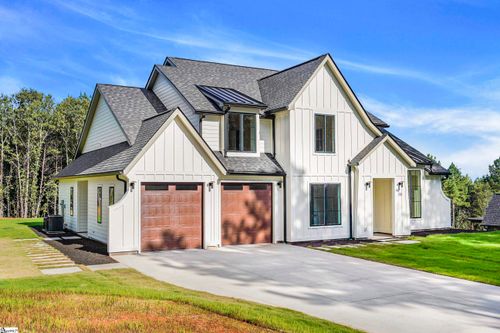 270 N Old Mill Rd, Travelers Rest, SC, 29690-8100 | Card Image