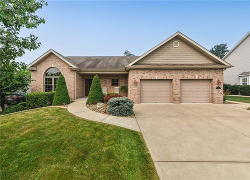 519 Shannon Dr, Mount Pleasant, PA, 15666-2663 | Card Image