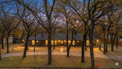 1908 Thousand Oaks Dr, Burleson, TX, 76028-3228 | Card Image