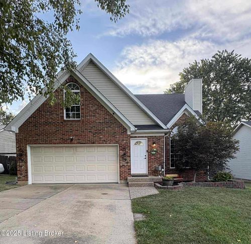 507 Matterhorn Dr, Shelbyville, KY, 40065-9541 | Card Image