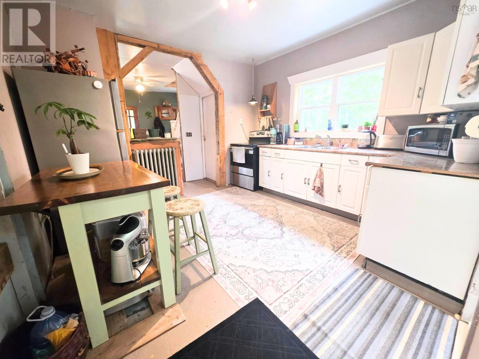 Residential in Albert Bridge 4