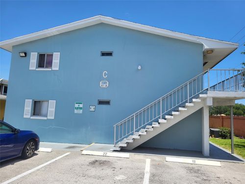 apt-c17-1501 Crescent Cir, West Palm Beach, FL, 33403-2252 | Card Image