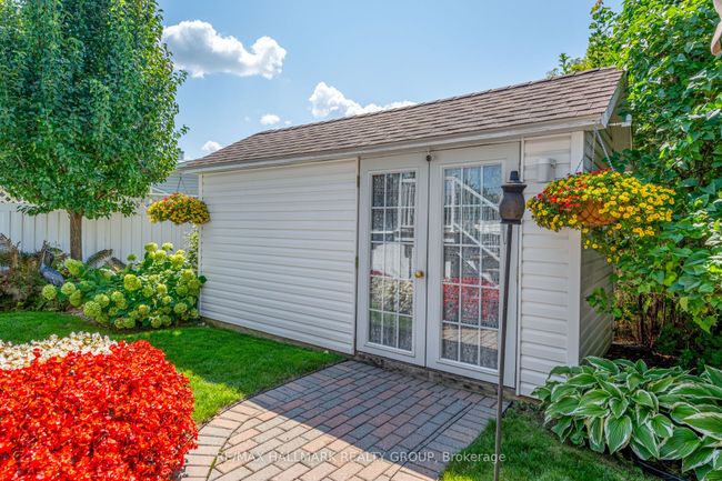 2140 Blue Jay Cres, House other with 2 bedrooms, 2 bathrooms and 3 parking in Gloucester ON | Image 38