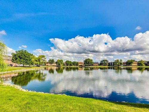 apt-3n-9381 Bay Colony Dr, Des Plaines, IL, 60016-3752 | Card Image