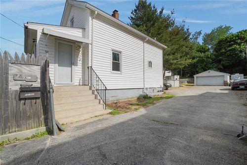 56 Henrietta St, Providence, RI, 02904-1012 | Card Image