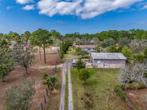 8279 Sunshine Grove Rd, Brooksville, FL, 34613-4803 | Card Image