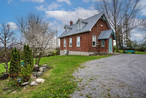 330 Green Rd, Stirling, ON, K0K3E0 | Card Image