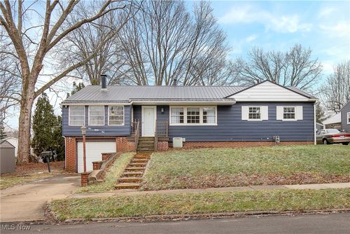 181 Catherine Lane, Alliance, OH, 44601 | Card Image