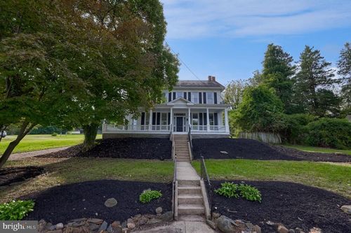 402 Main St, DELTA, PA, 17314-8967 | Card Image
