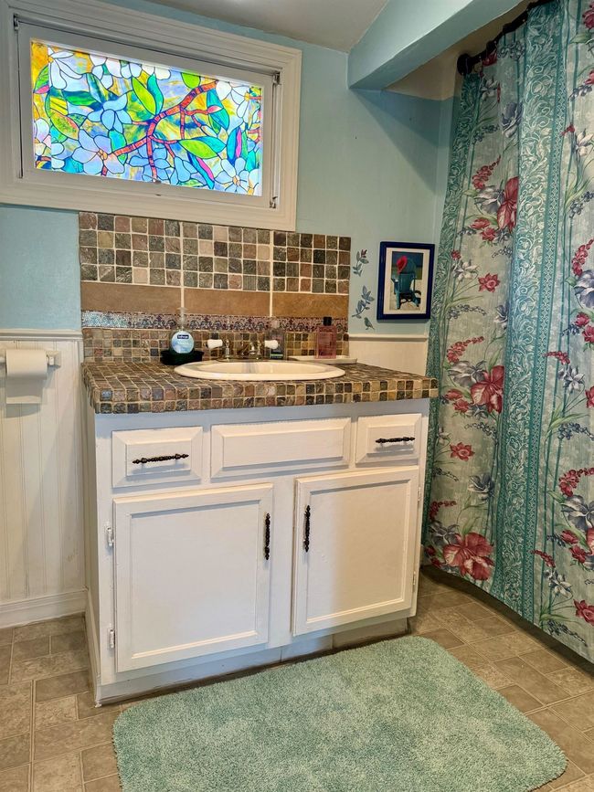 37 Town Beach Rd, House other with 2 bedrooms, 1 bathrooms and null parking in Winchester NH | Image 12