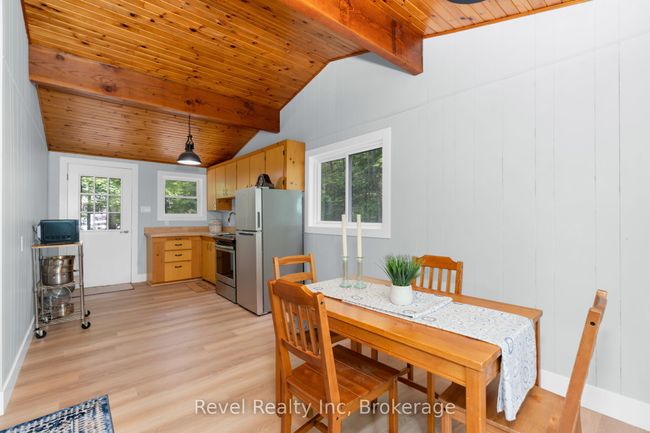 1204 Tiny Beaches Rd N, House other with 3 bedrooms, 2 bathrooms and 4 parking in Tiny ON | Image 7