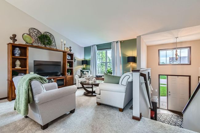 25520 10 Th St W, House other with 3 bedrooms, 2 bathrooms and null parking in Zimmerman MN | Image 4